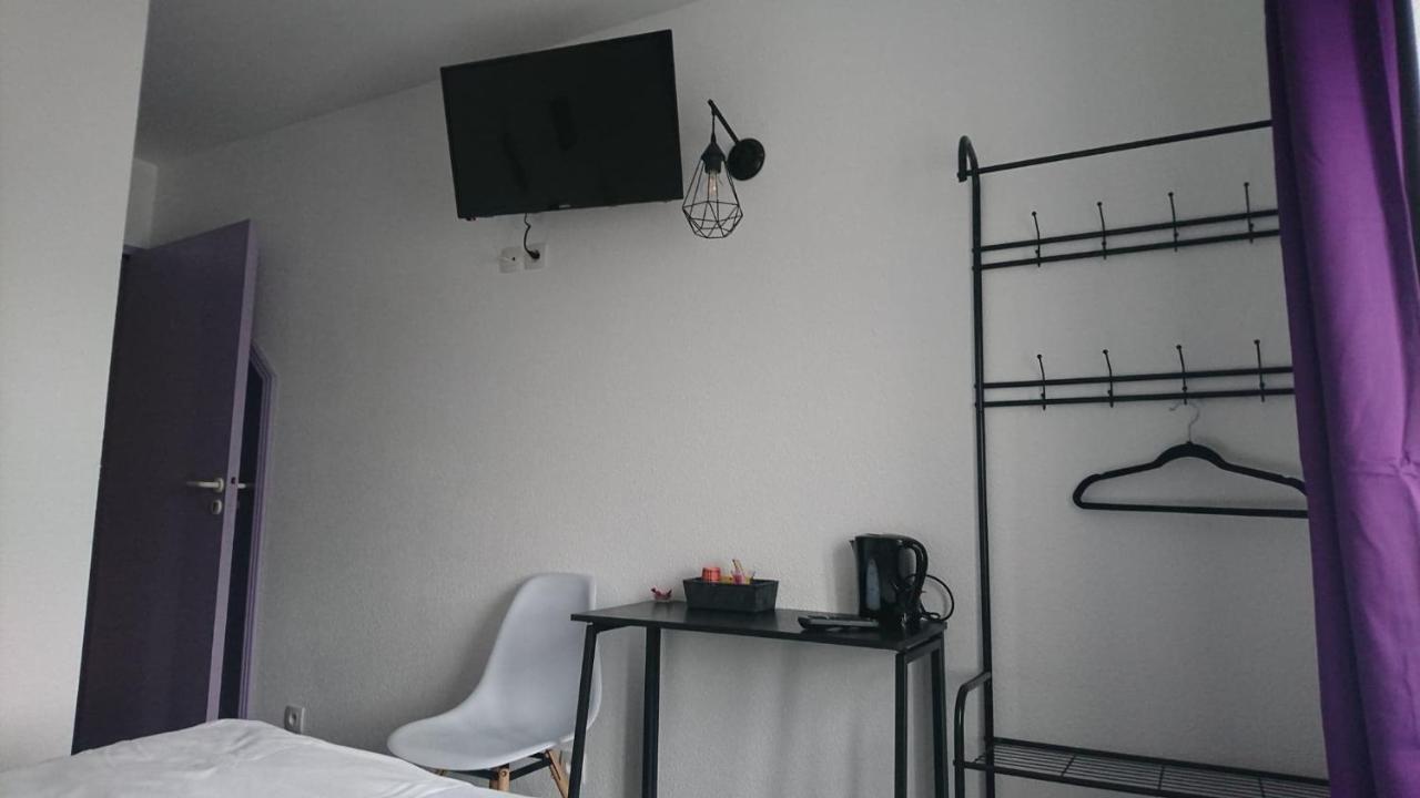 Hotel Les Deux Porches Verrieres  外观 照片