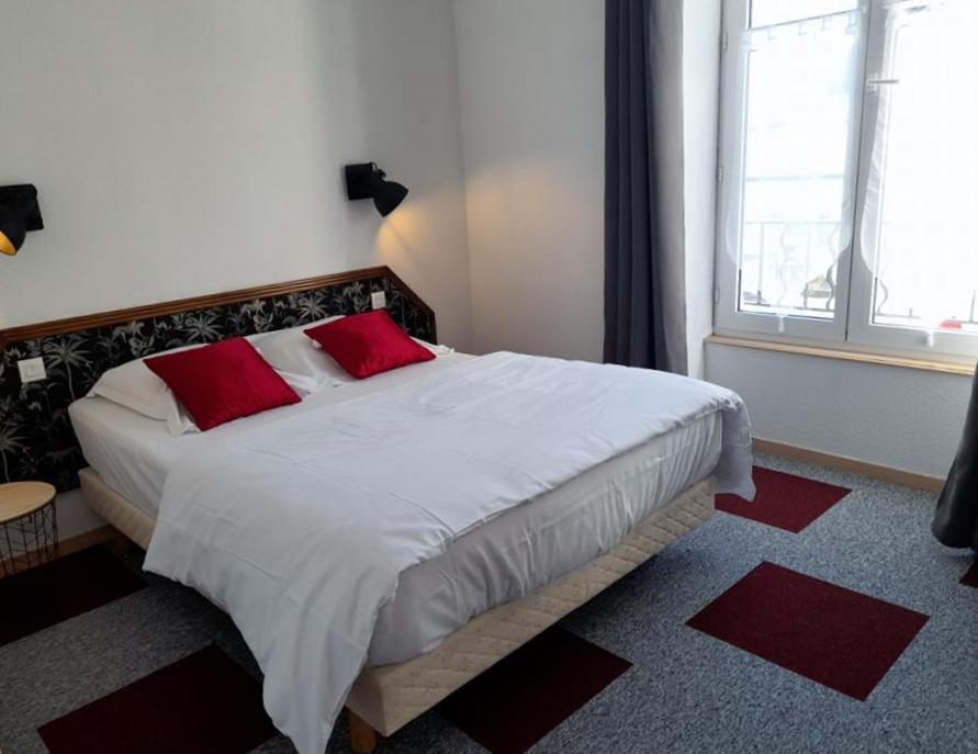 Hotel Les Deux Porches Verrieres  外观 照片