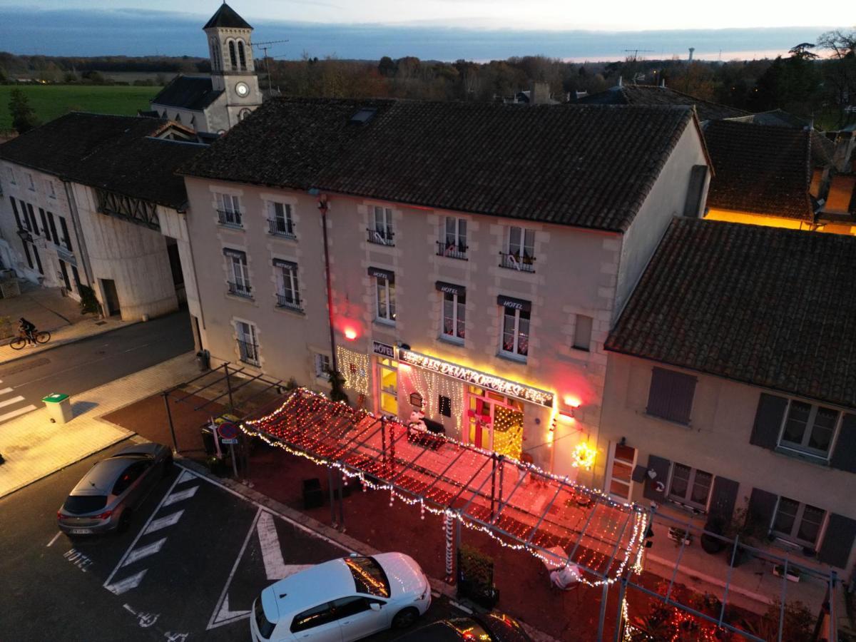 Hotel Les Deux Porches Verrieres  外观 照片