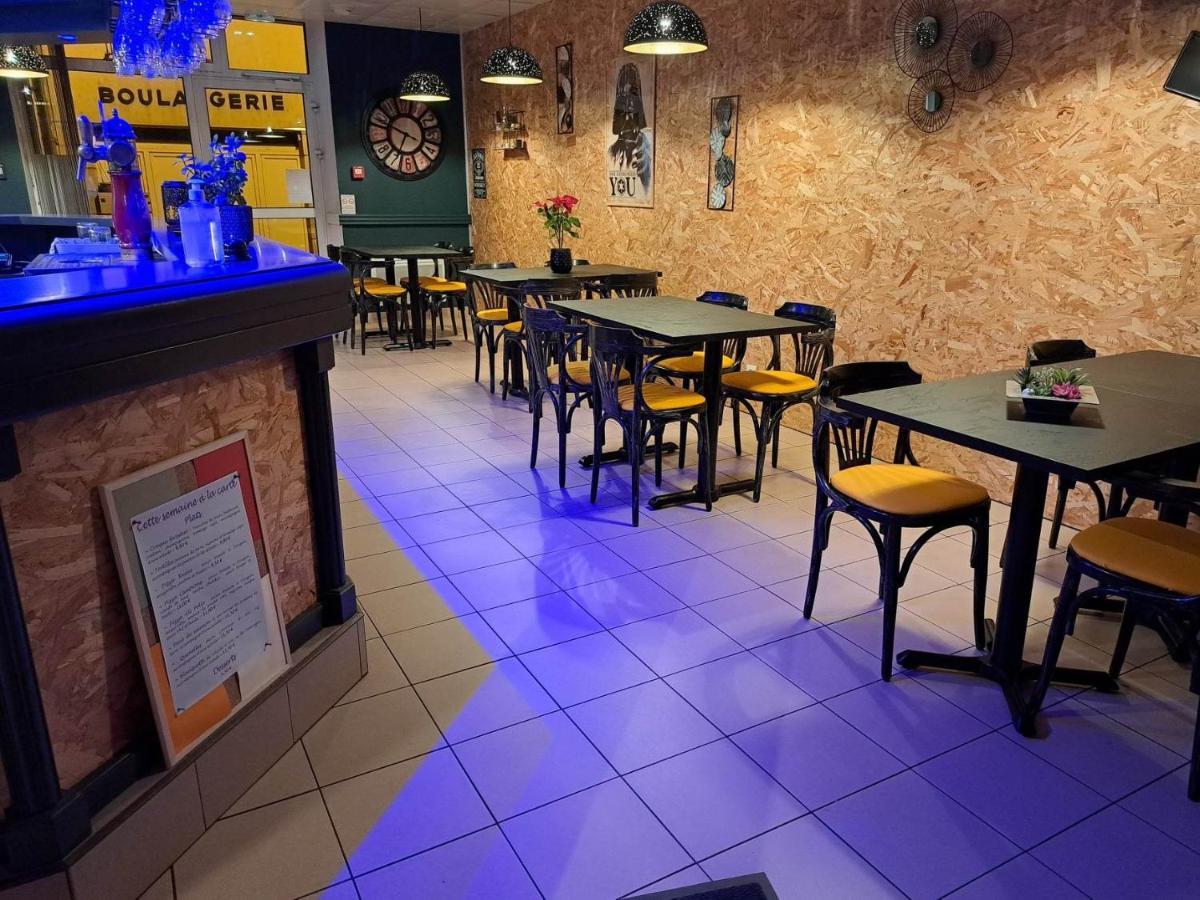 Hotel Les Deux Porches Verrieres  外观 照片