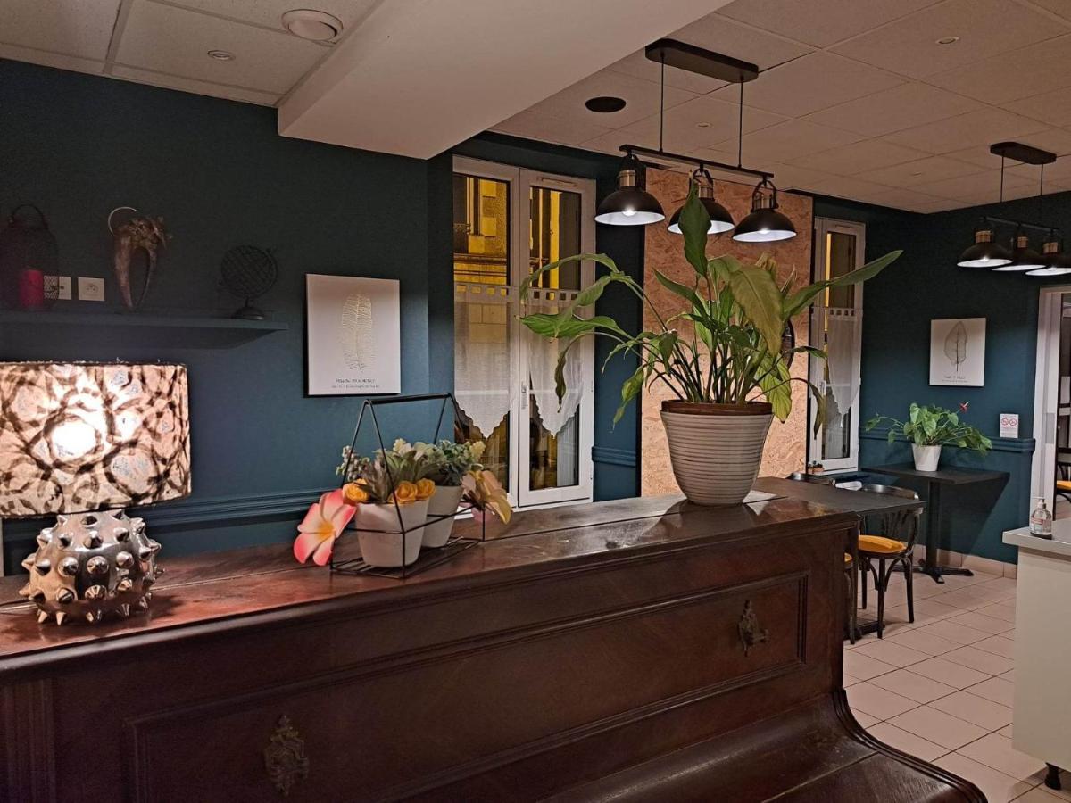 Hotel Les Deux Porches Verrieres  外观 照片